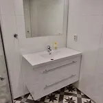 Motellet Μοτέλ *